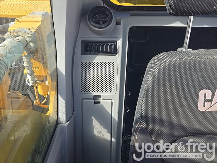 2019-caterpillar-336-image-74