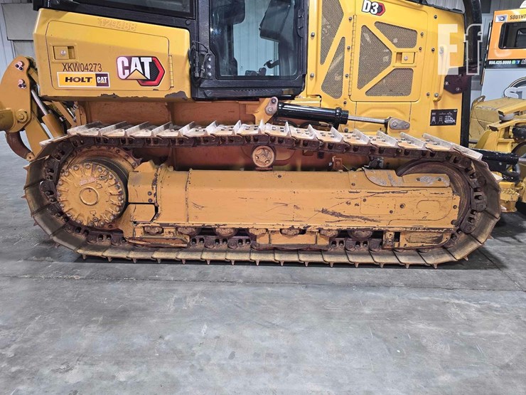 2022-caterpillar-d3-image-33
