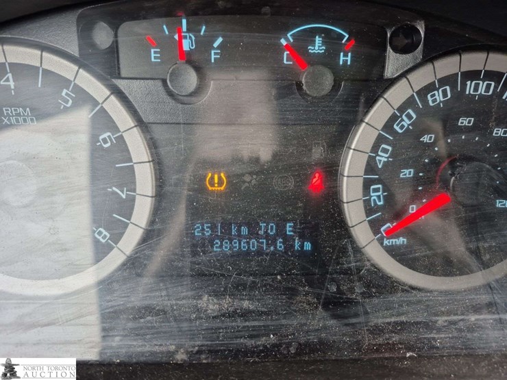 2011-ford-escape-xlt-image-19