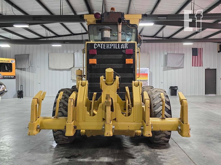 1997-caterpillar-143h-image-8