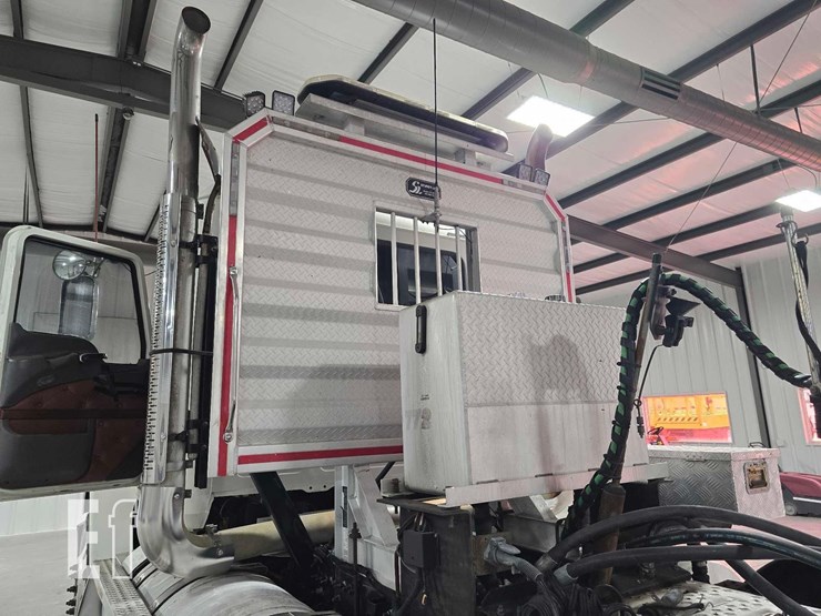 2017-mack-pinnacle-chu613-image-20