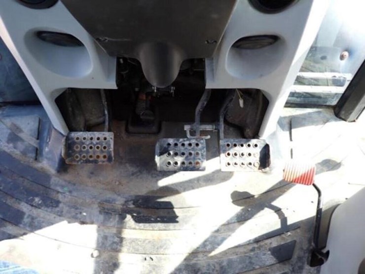 2014-new-holland-t4.75-image-13