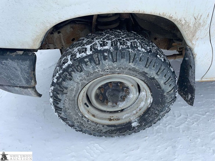 2009-ford-cargo-image-20