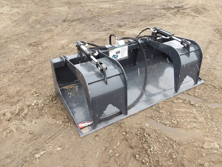 #7398-•-72"-skid-steer-grapple-bucket-image-1
