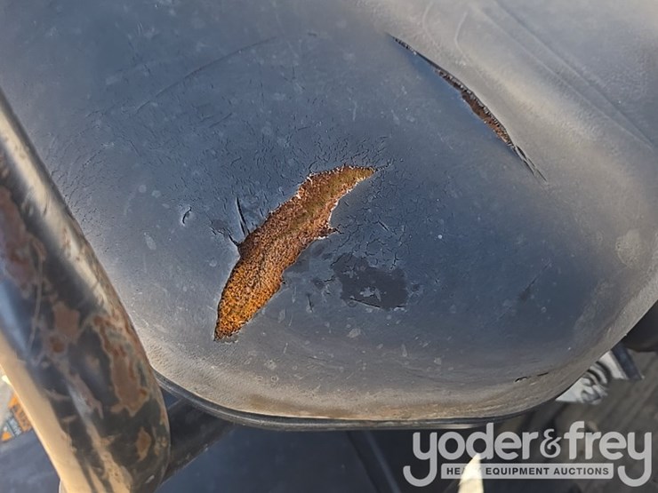 2018-kubota-rtvx1140-image-42