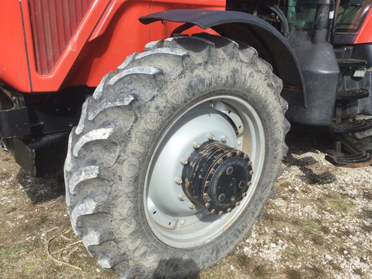 massey-ferguson-8270-image-18