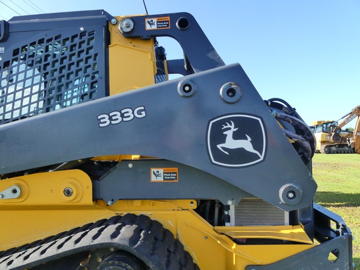 2023-deere-333g-image-7