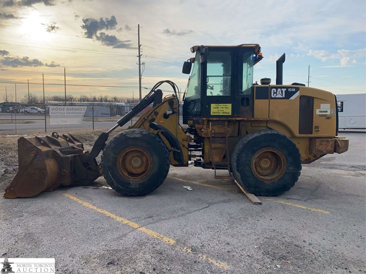 2010-caterpillar-924h-image-3