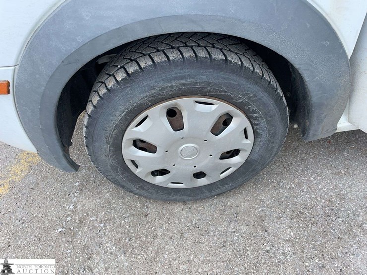 2012-ford-transit-connect-image-26