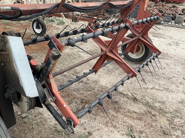 h-&-s-hay-machine-ii-image-7