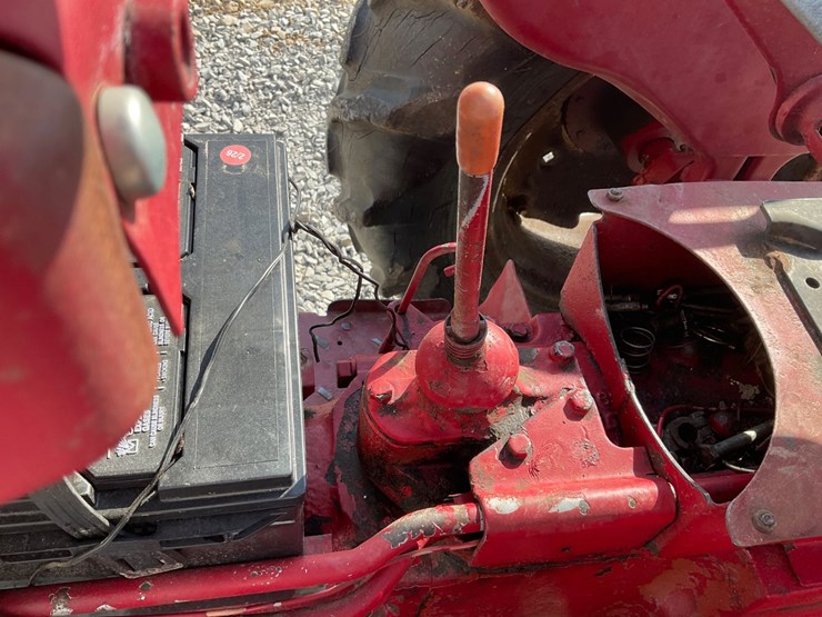 international-240-image-9