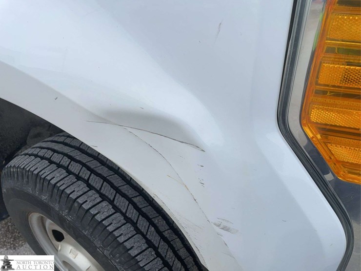 2017-ford-f350-image-26