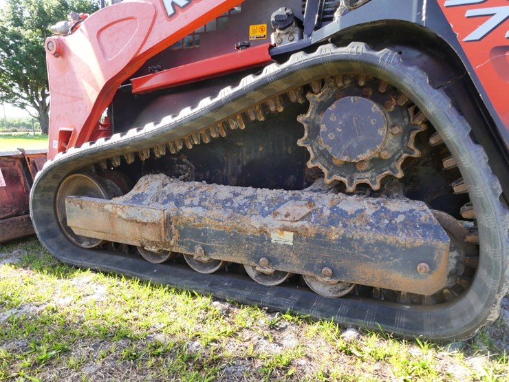 2017-kubota-svl75-2-image-6