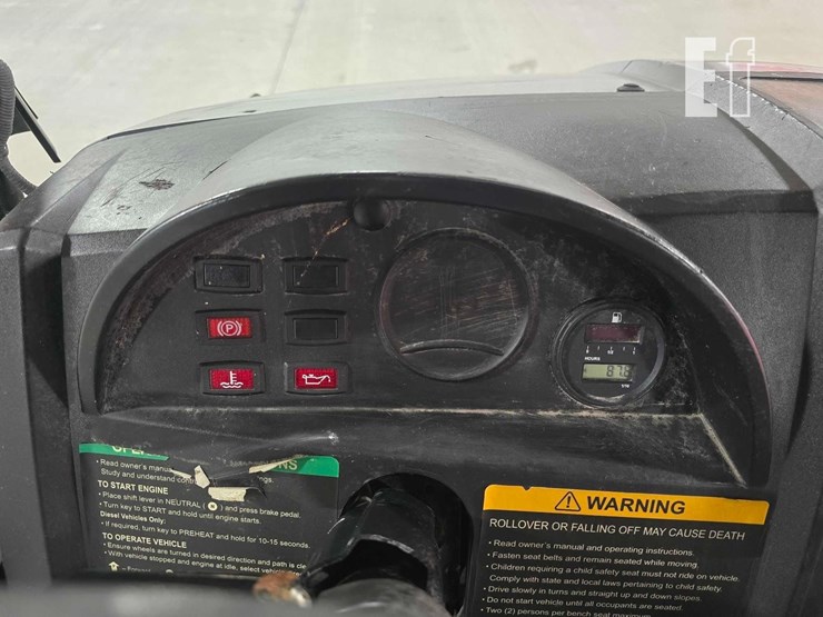 2019-club-car-carryall-1700-image-12