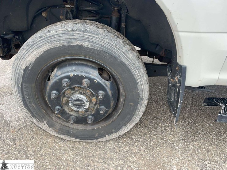 2019-ford-f350-image-25