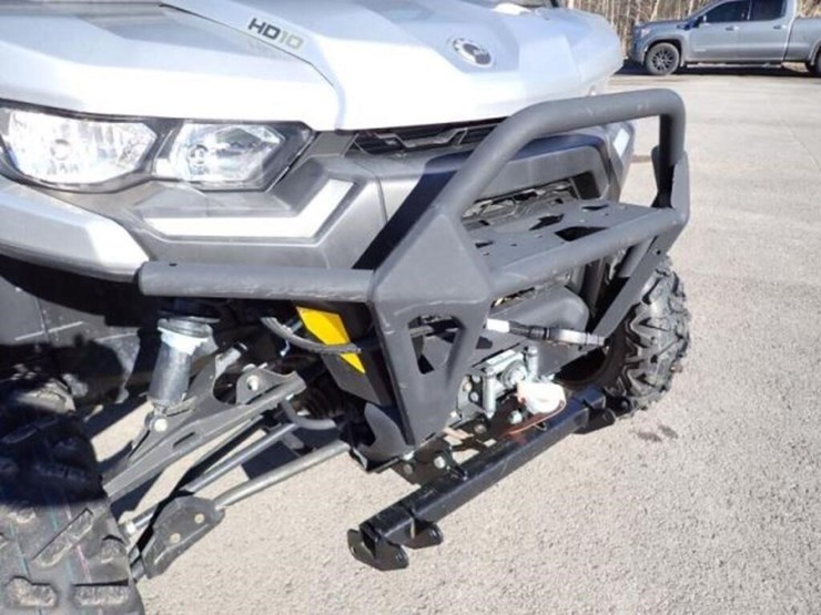 2021-can-am-defender-limited-hd10-4x4-side-by-side-image-28