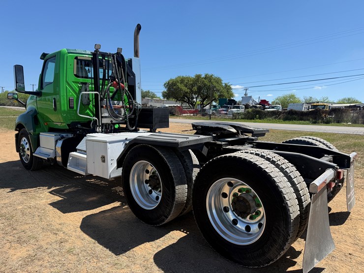 2018-international-lt-image-8