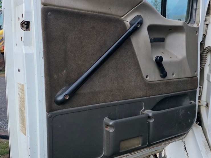 2000-caterpillar-3126-image-48