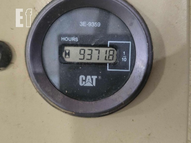 1995-caterpillar-120h-image-20