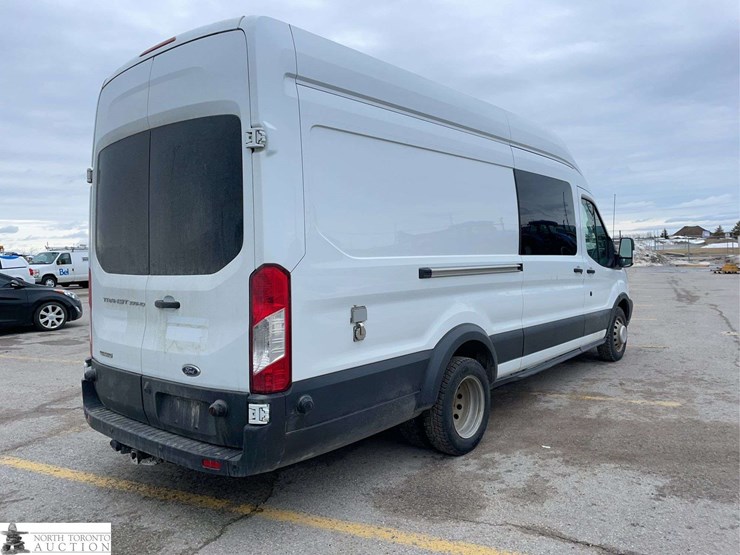 2016-ford-transit-image-5