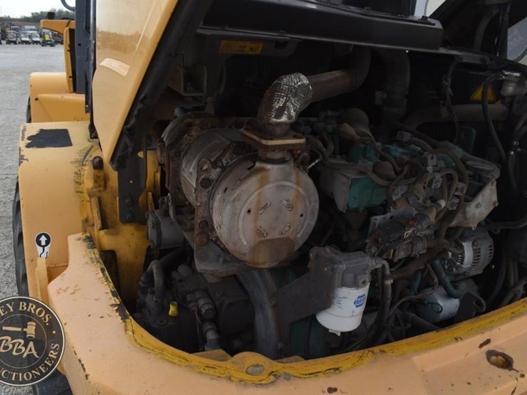 2015-volvo-l30g-image-24