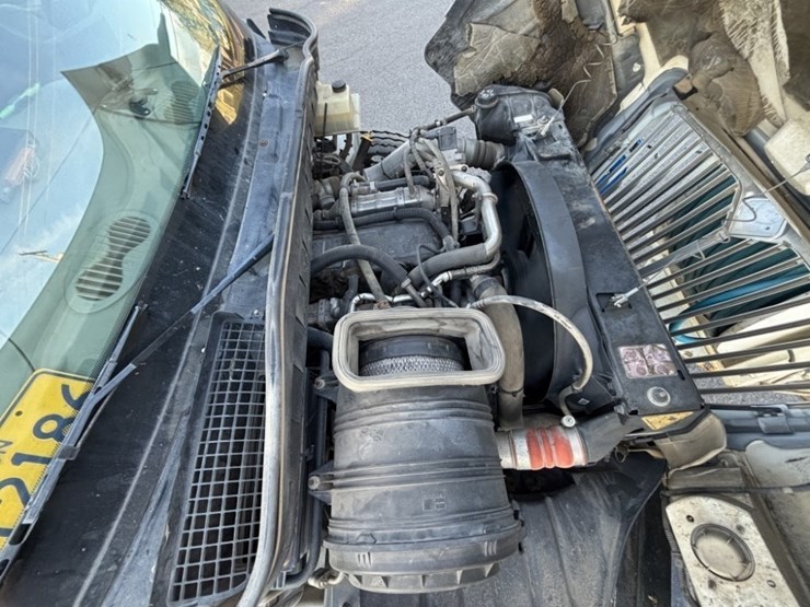 2009-vactor-2100-image-14