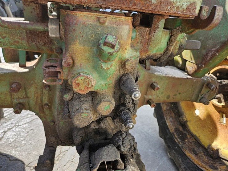 1952-john-deere-model-a-image-19