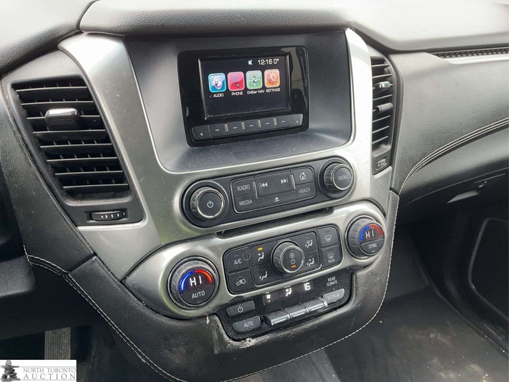 2016-chevrolet-tahoe-image-14