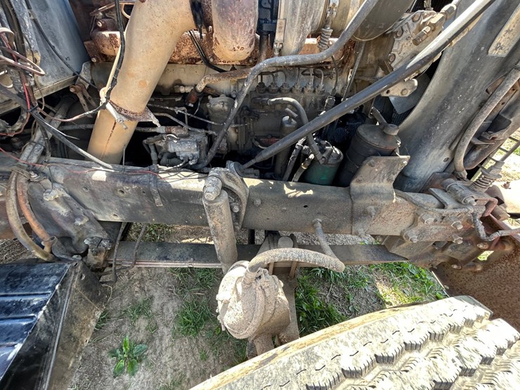 #31965-•-1989-mack-r688-tandem-axle-truck-tractor-image-45