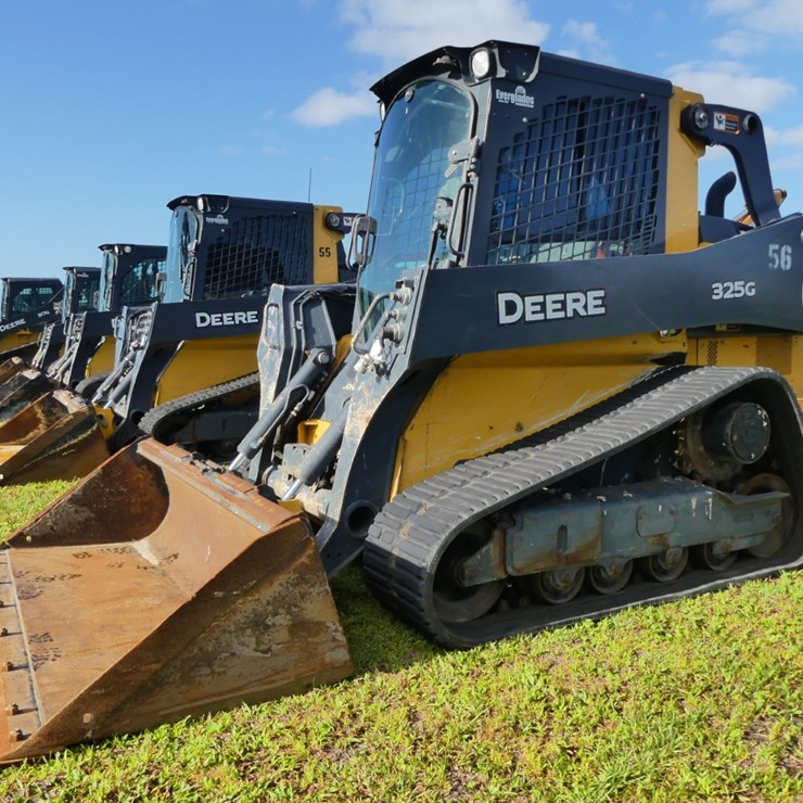 DEERE 325G