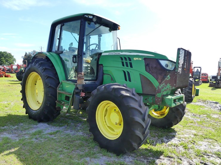 2015-john-deere-6115m-image-2