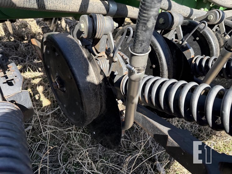 2012-john-deere-1890-image-54