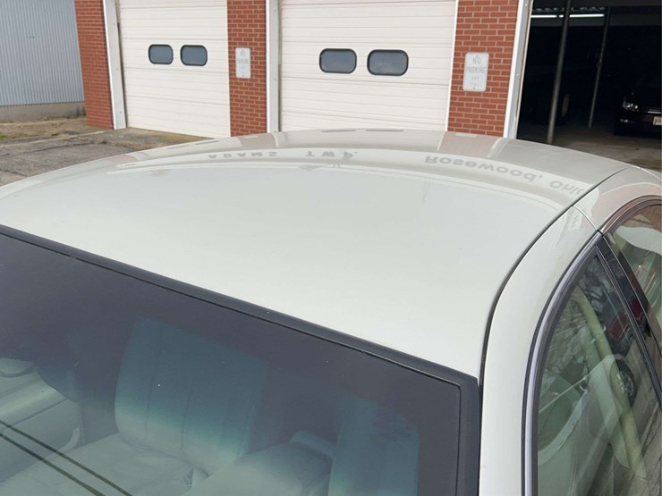 2005-lincoln-town-car-image-18