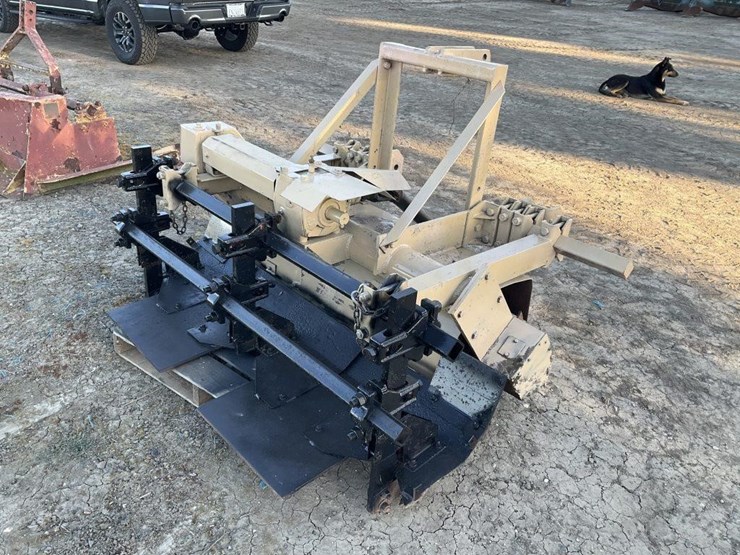 buttonwillow-3-pt-60"-single-row-mulcher-image-7