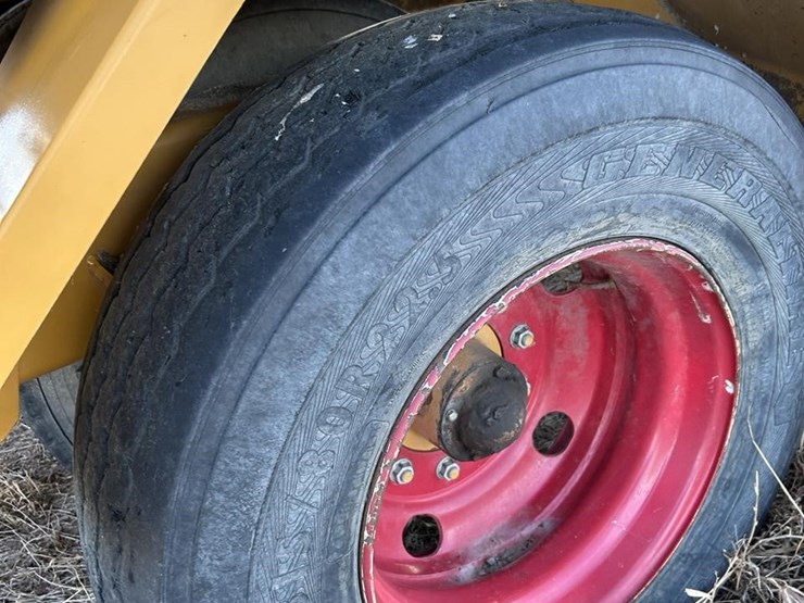 haybuster-cmf830-image-28