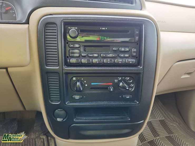 2003-ford-windstar-image-20