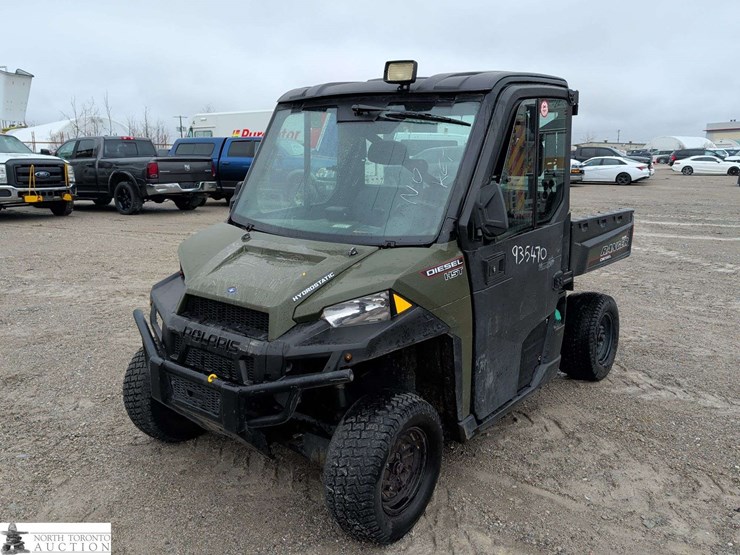 2015-polaris-ranger-image-1