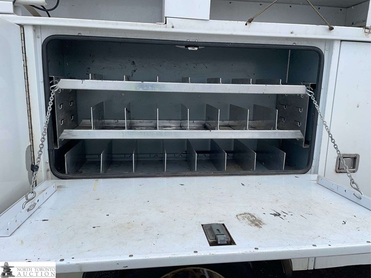 2013-ford-f450-image-23