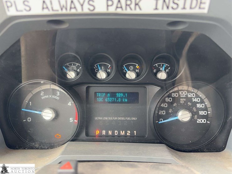 2012-ford-f550-image-11