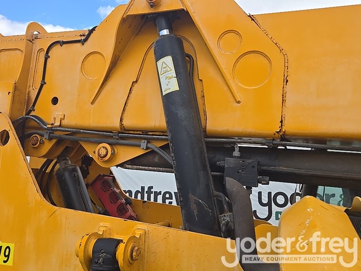 2018-jcb-512-56-image-44