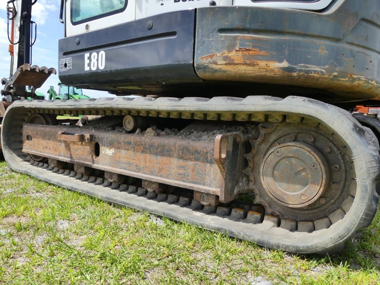 2011-bobcat-e80-image-6