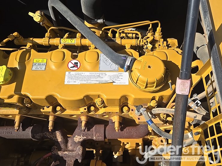 2019-caterpillar-336-image-67
