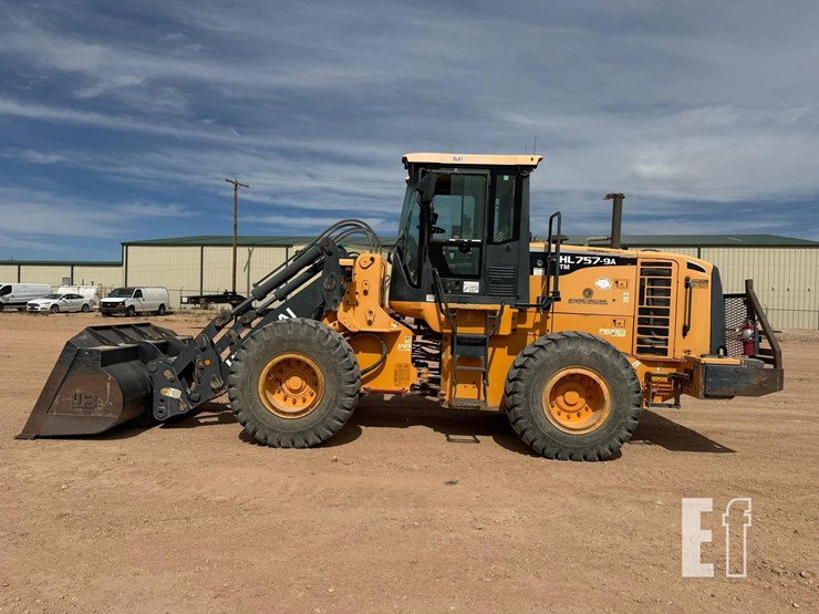 2014-hyundai-hl757tm-9a-image-6