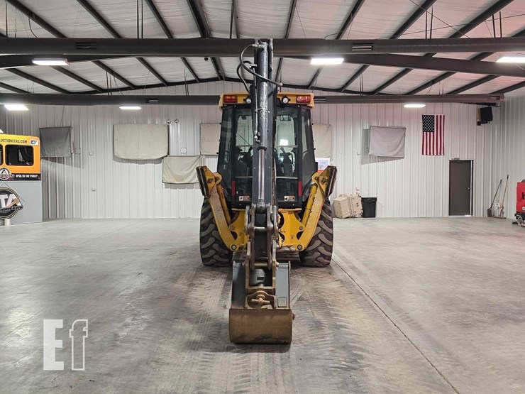 2023-deere-310-g-tier-image-8