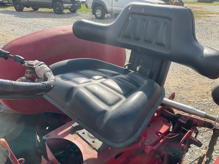 international-240-image-8