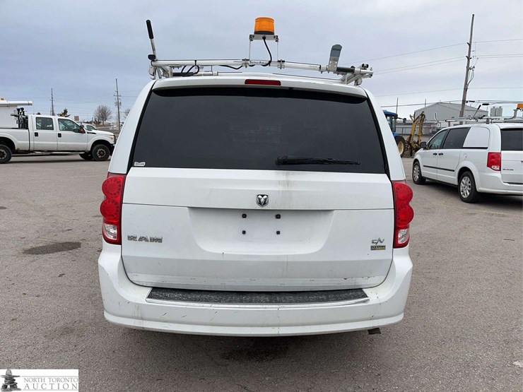 2015-ram-c/v-image-6