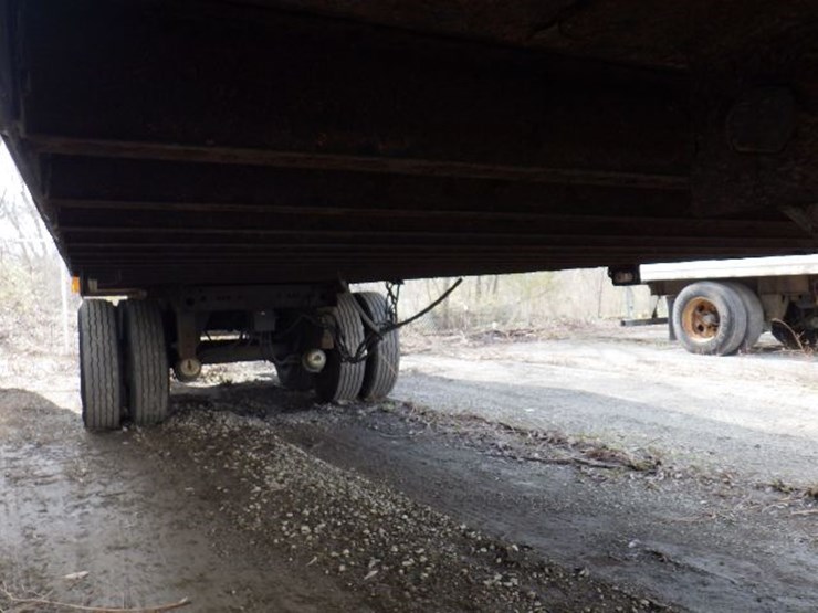 2014-hyundai-translead-image-8