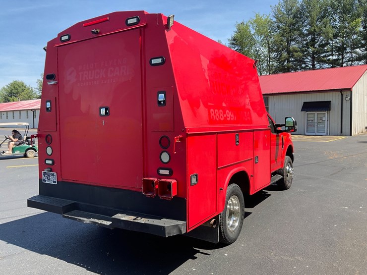 2017-ford-f350-image-2