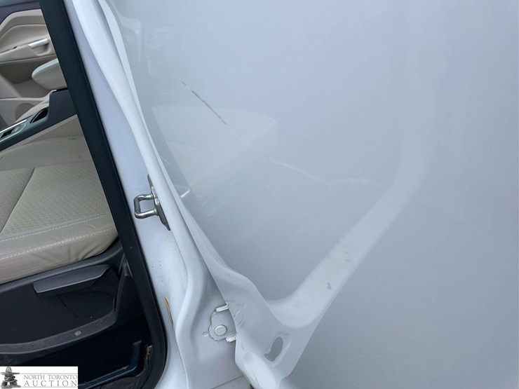 2017-ford-escape-image-24