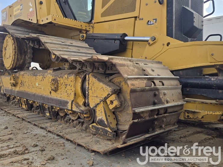 2019-caterpillar-d6-lgp-image-17